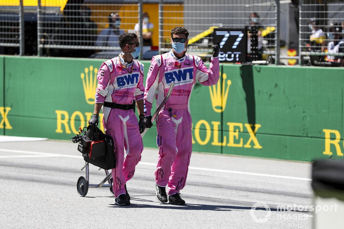 Racing point mechanics on the grid