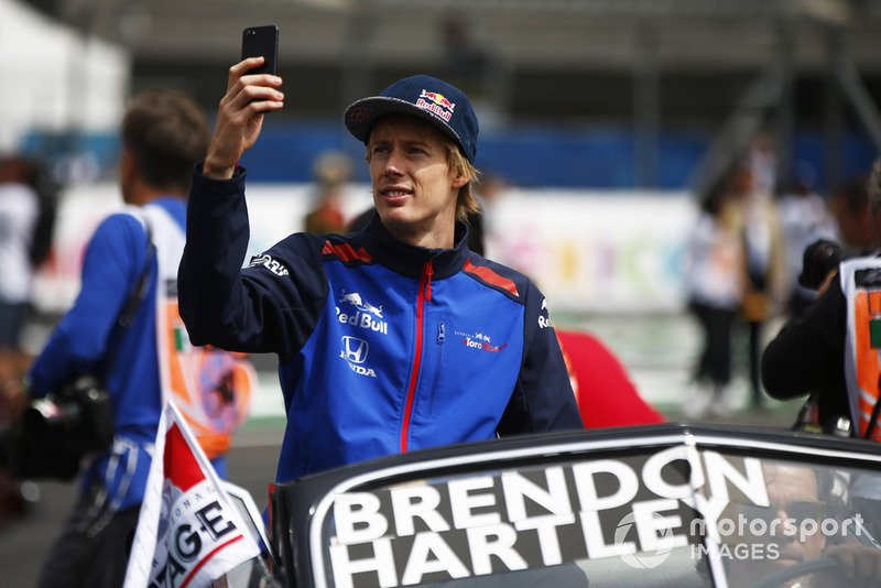 Brendon Hartley, Scuderia Toro Rosso, parade pembalap