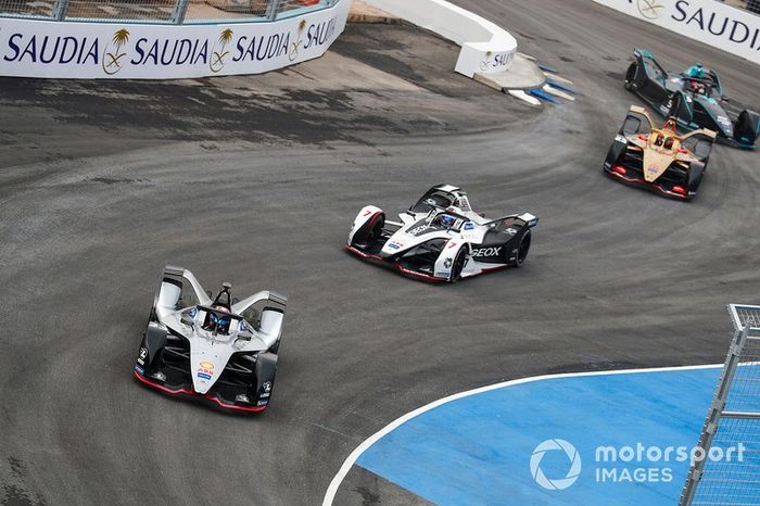 Sébastien Buemi, Nissan e.Dams, Nissan IMO1 Jose Maria Lopez, GEOX Dragon Racing, Penske EV-3, Jean-Eric Vergne, DS TECHEETAH, DS E-Tense FE19 