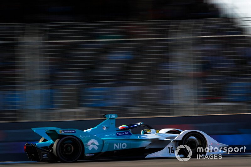 Oliver Turvey, NIO Formula E Team, NIO Sport 004