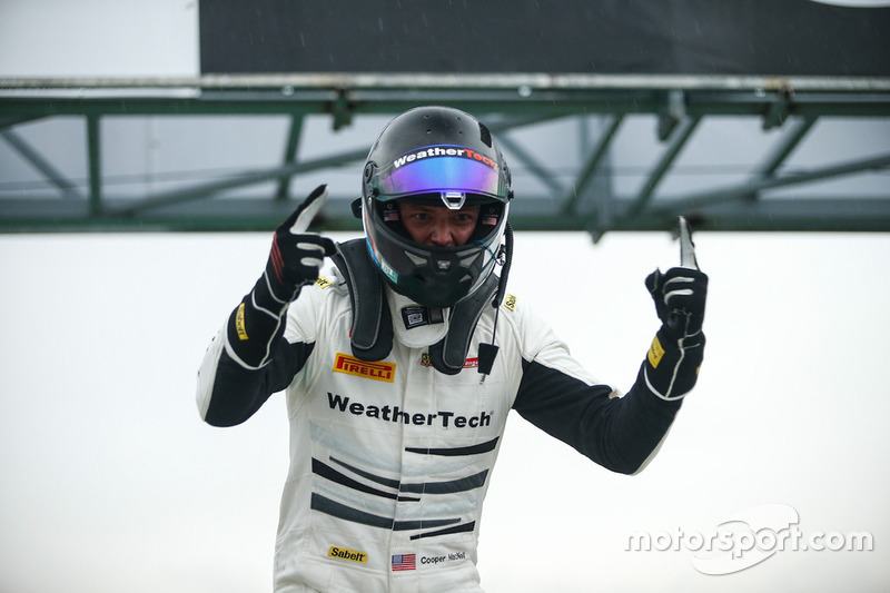 Cooper MacNeil, Scuderia Corsa - Ferrari of Beverly Hills: