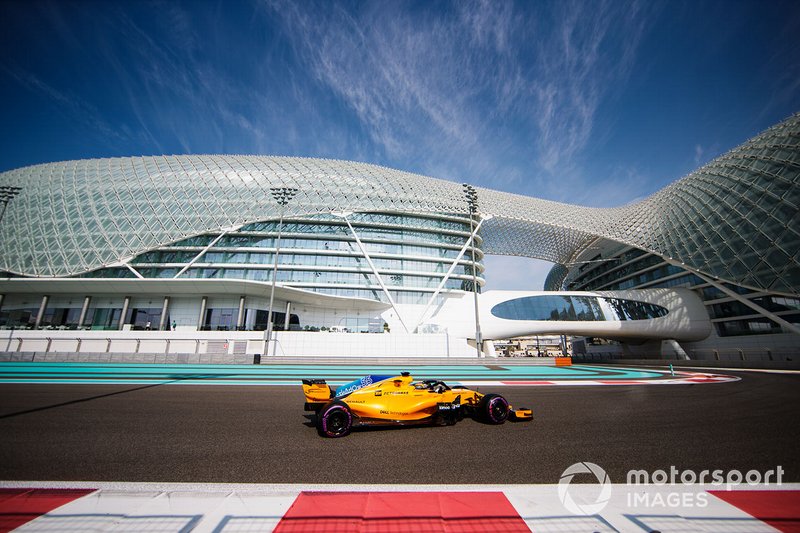 Carlos Sainz Jr., McLaren MCL33