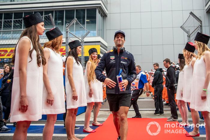 Daniel Ricciardo, Red Bull Racing en el desfile de pilotos