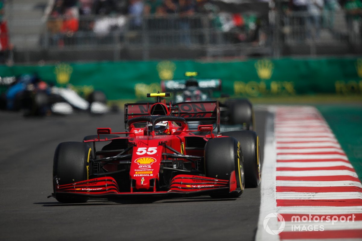 Carlos Sainz Jr, Ferrari SF21