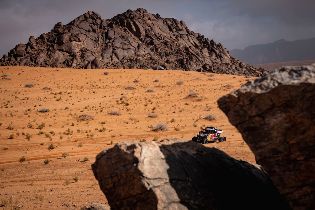 #301 Red Bull Off-Road Team USA: Cristina Gutierrez, Francois Cazalet