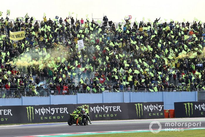 Luca Marini, Esponsorama Racing, Valentino Rossi, Petronas Yamaha SRT