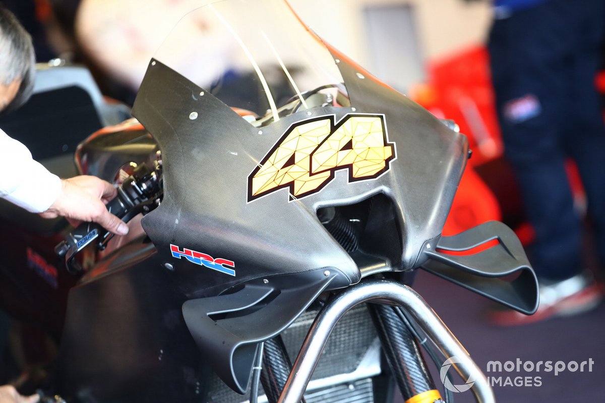 Detalle de la moto Honda MotoGP