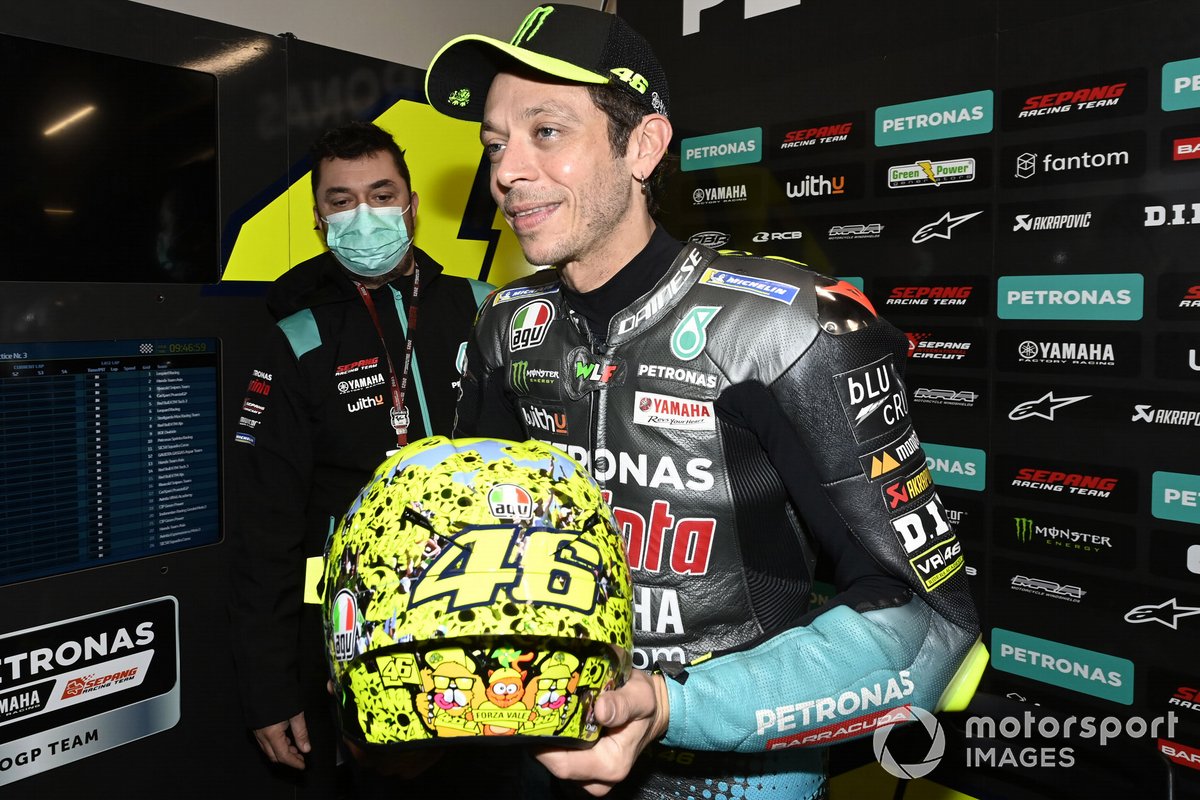 Valentino Rossi, Petronas Yamaha SRT con il suo casco