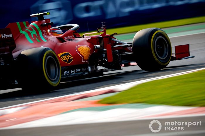 Carlos Sainz Jr., Ferrari SF21