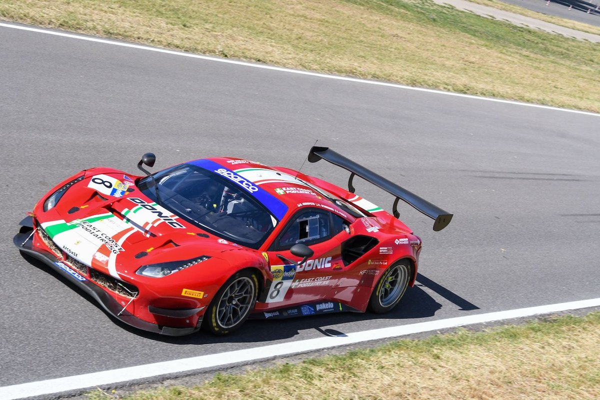 #8 AF Corse, Ferrari 488 GT3 Evo: Carrie Schreiner, Sean Hudspeth, Antonio Fuoco