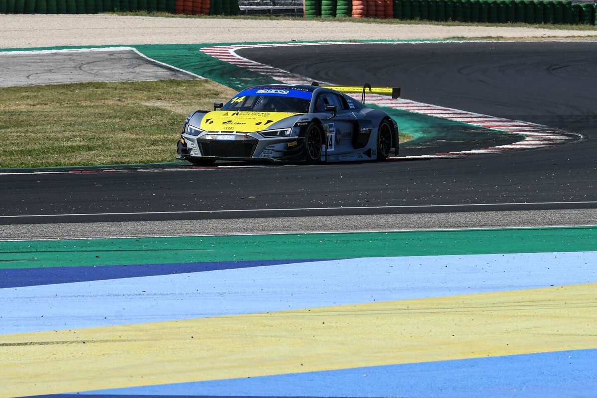 #14 Audi Sport Italia, Audi R8 LMS GT3 Evo: Daniel Mancinelli, Vito Postiglione