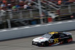 Matt DiBenedetto, Leavine Family Racing, Toyota Camry Toyota Express Maintenance