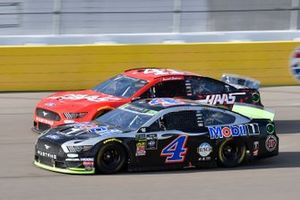 Kevin Harvick, Stewart-Haas Racing, Ford Mustang Mobil 1, Daniel Suarez, Stewart-Haas Racing, Ford Mustang Haas Automation