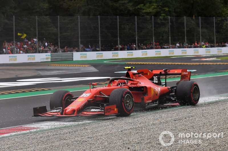 A Leclerc: “Y puedes adelantar, eh, a Sebastian, adelanta a Sebastian"
