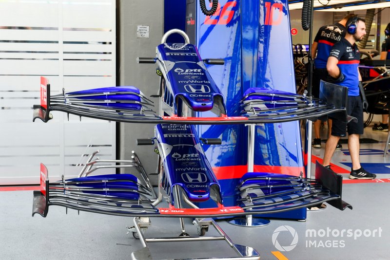 Alerón delantero del Toro Rosso STR14