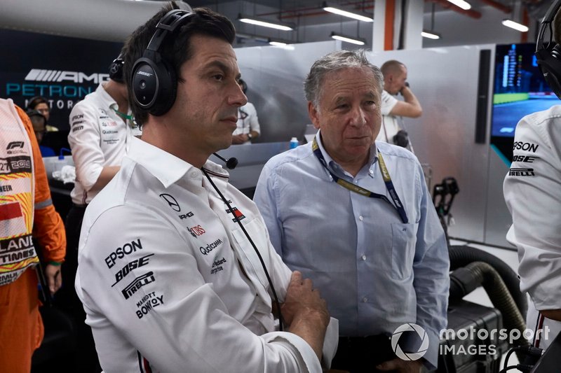 Toto Wolff, Executive Director (Business), Mercedes AMG, watches Qualifying with Jean Todt, President, FIA