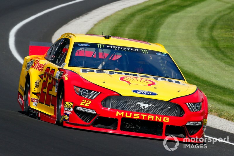 2. Joey Logano, Team Penske, Ford Mustang