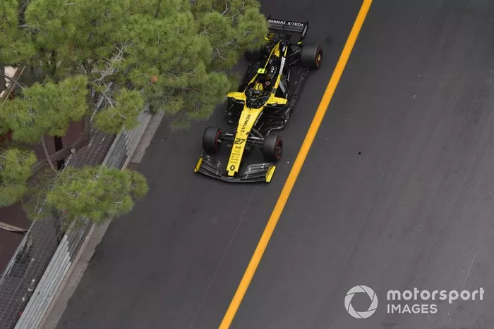 Nico Hulkenberg, Renault R.S. 19