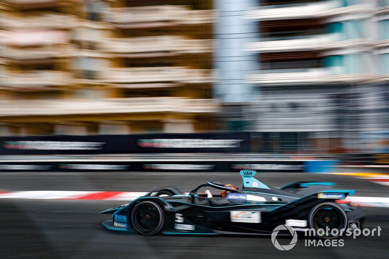 Stoffel Vandoorne, HWA Racelab, VFE-05