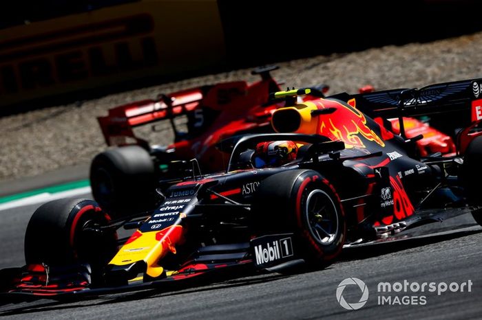 Pierre Gasly, Red Bull Racing RB15, Sebastian Vettel, Ferrari SF90