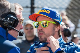 Fernando Alonso, McLaren Racing Chevrolet with Johnny Rutherford