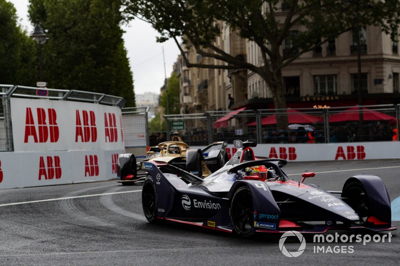 Robin Frijns, Envision Virgin Racing, Audi e-tron FE05, con el alerón dañado, Andre Lotterer, DS TECHEETAH, DS E-Tense FE19