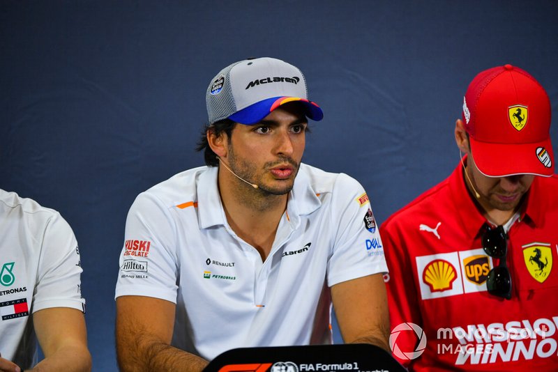 Carlos Sainz Jr, McLaren y Sebastian Vettel, Ferrari en Conferencia de Prensa