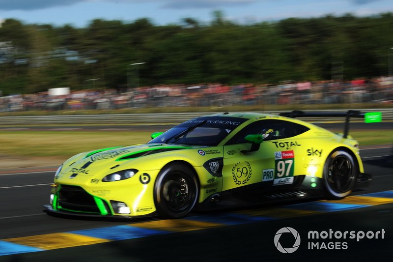 #97 Aston Martin Racing Aston Martin Vantage AMR: Alex Lynn, Maxime Martin, Jonathan Adam