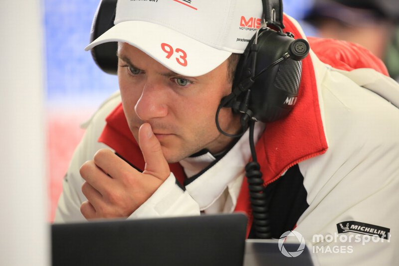 #93 Porsche GT Team Porsche 911 RSR: Nick Tandy