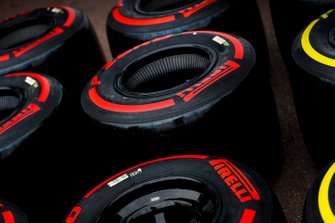 Pirelli tyres
