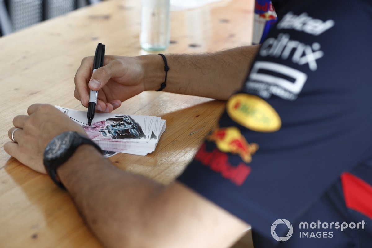 Sergio Pérez, Red Bull Racing