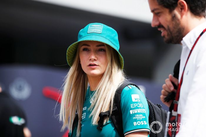 Jessica Hawkins, Equipo Aston Martin F1
