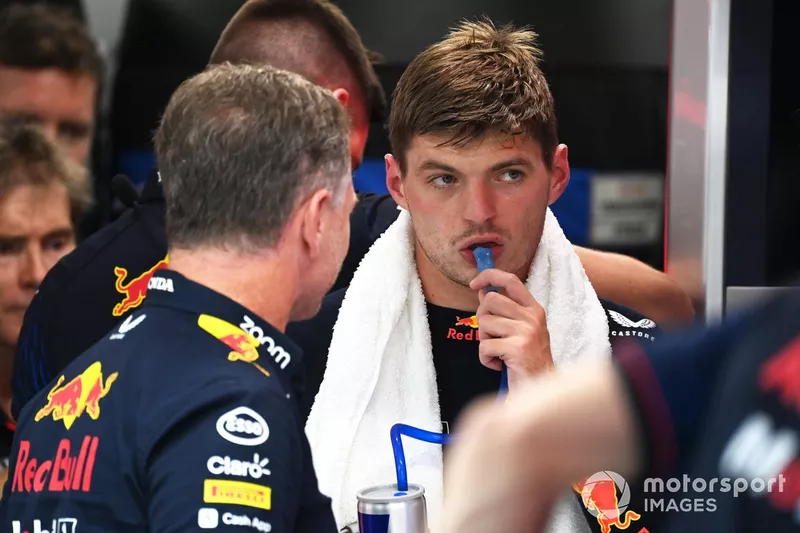 Max Verstappen, Red Bull Racing, con Christian Horner, Team Principal, Red Bull Racing