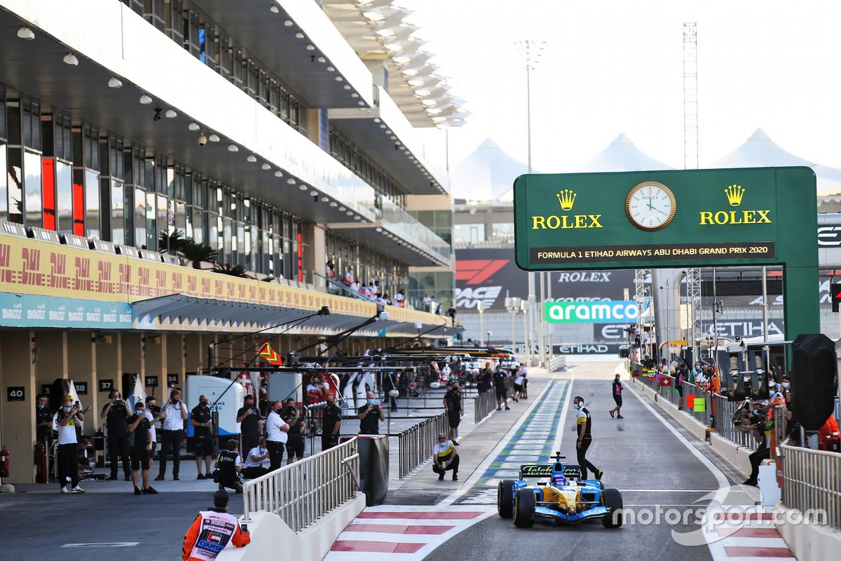 Fernando Alonso, Renault R25