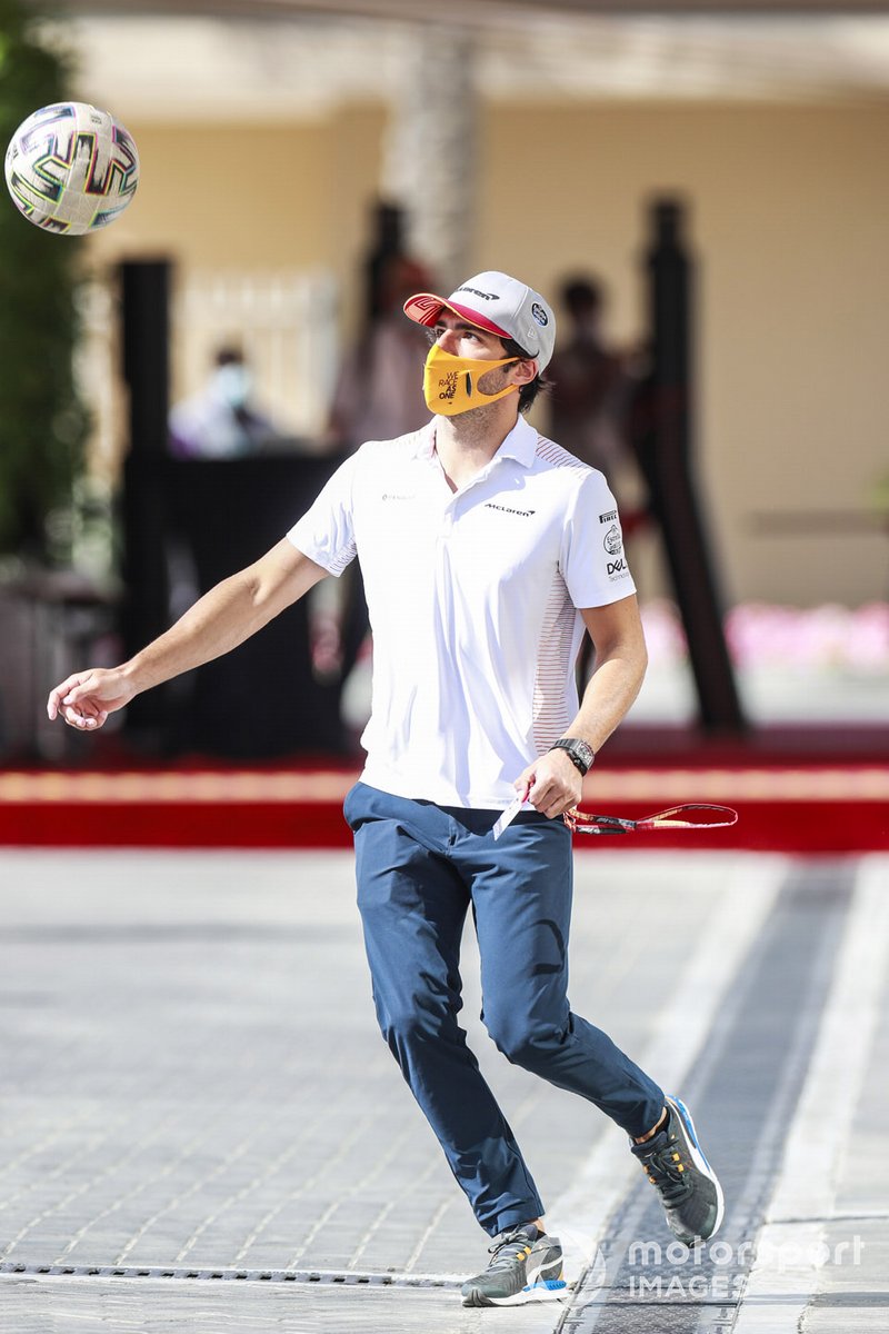 Carlos Sainz Jr., McLaren