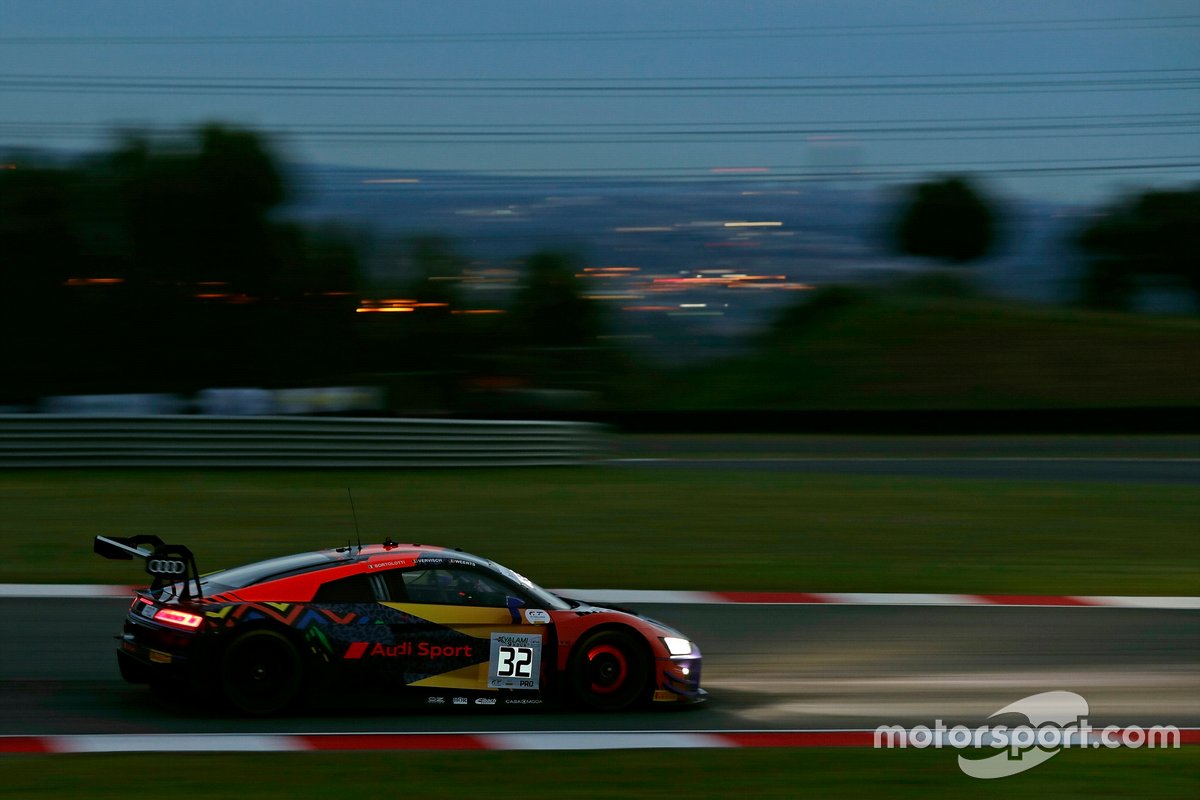 #32 Audi Sport Team WRT Audi R8 LMS GT3: Mirko Bortolotti, Charles Weerts, Frederic Vervisch
