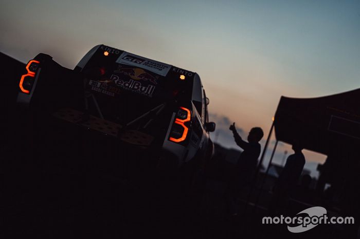 #301 Toyota Gazoo Racing: Nasser Al-Attiyah, Matthieu Baumel