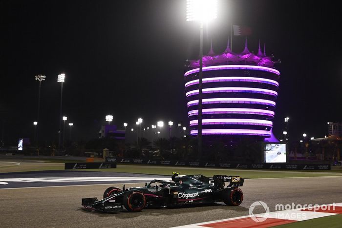 Sebastian Vettel, Aston Martin AMR21