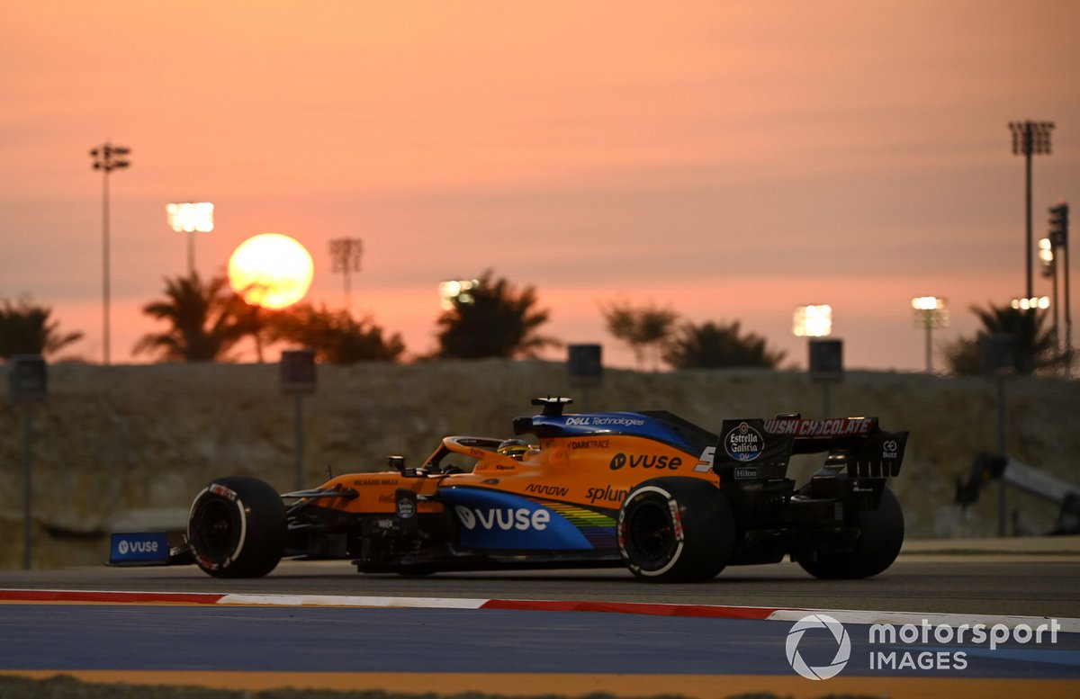 Carlos Sainz Jr., McLaren MCL35