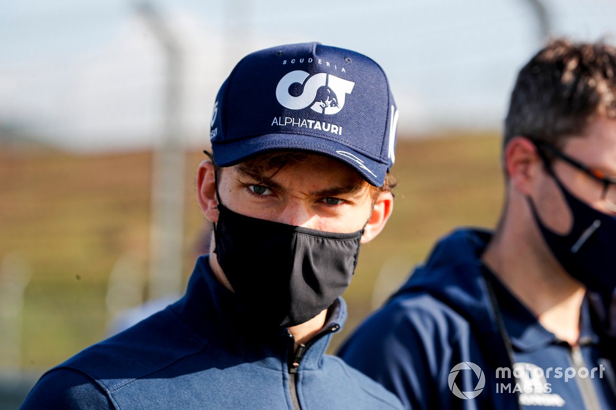 Pierre Gasly, AlphaTauri, walks the track