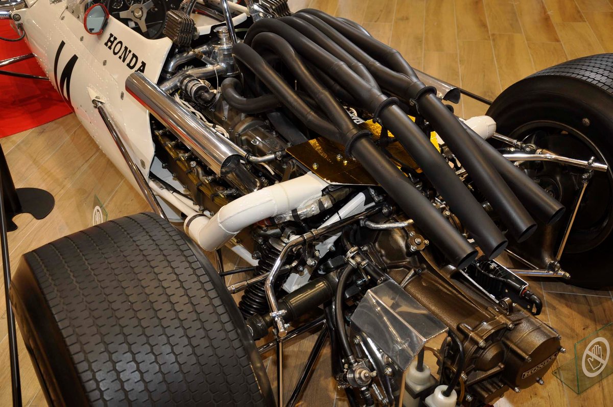 Honda RA300