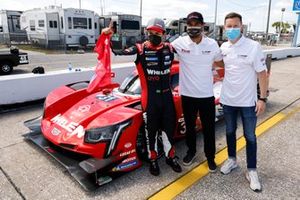 #31 Action Express  Racing Cadillac DPi, DPi: Mike Conway, Felipe Nasr, Pipo Derani , Premio de la Pole IMSA Motul para DPI