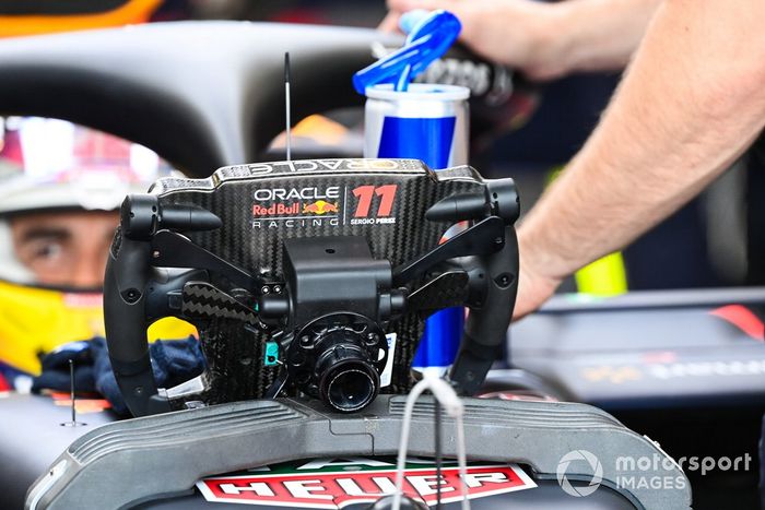 Volante para Sergio Pérez, Red Bull Racing RB18