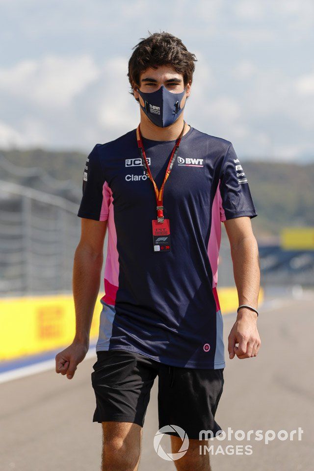Lance Stroll, Racing Point, recorre la pista