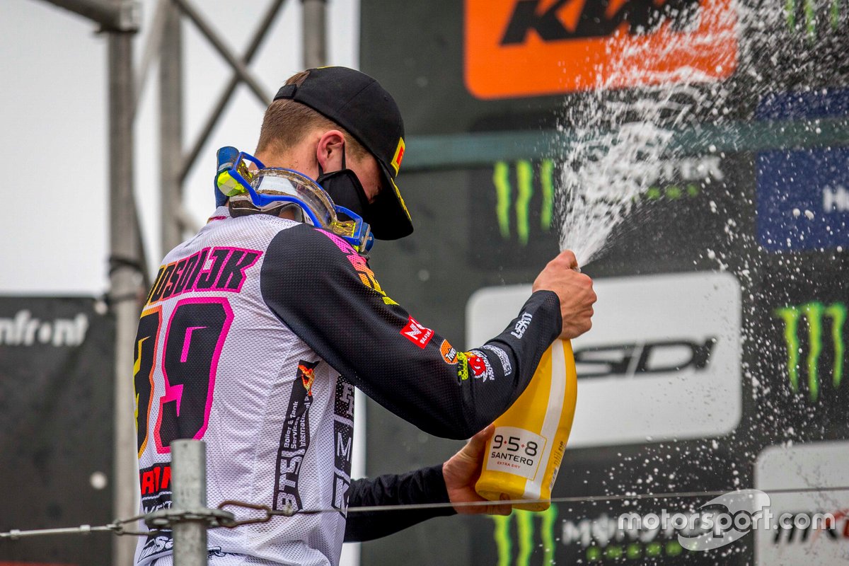 Champagne!
