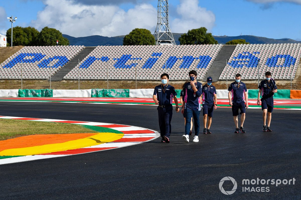 Lance Stroll, Racing Point, fait son tour de piste