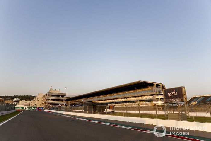 Gradas y circuito de Sochi