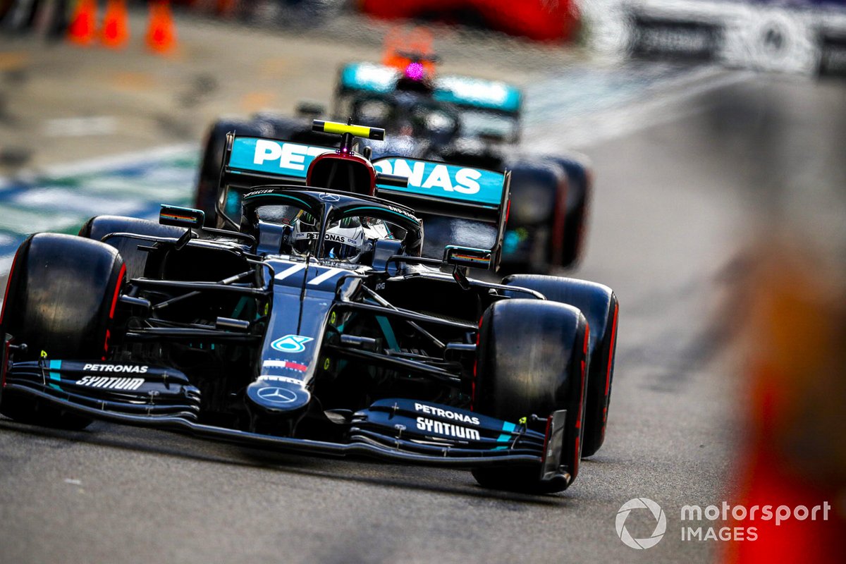Valtteri Bottas, Mercedes F1 W11, Lewis Hamilton, Mercedes F1 W11