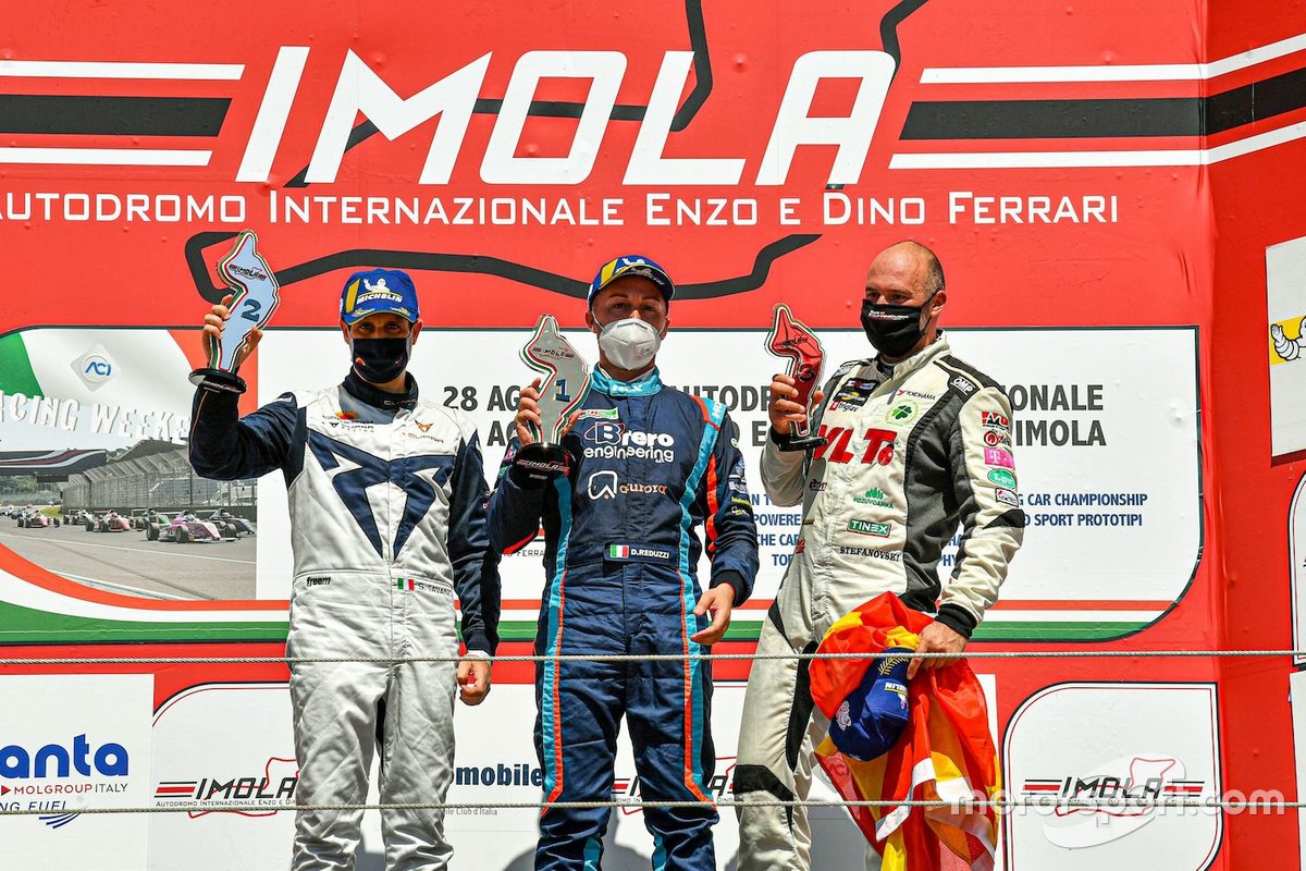 Podio Gara2: Primo posto, Damiano Reduzzi, Trico WRT, Hyundai i30 N TCR, Salvatore Tavano, Scuderia del Girasole by Cupra Racing, Cupra Leon Competicion TC, terzo posto, Igor Stefanovski, AKK Stefanovski, Hyundai i30 N TC