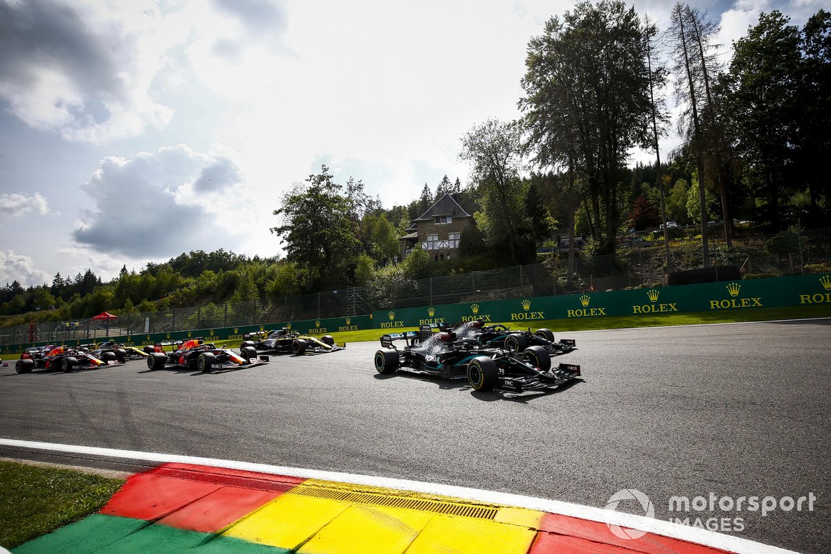 Lewis Hamilton, Mercedes F1 W11, Valtteri Bottas, Mercedes F1 W11, Max Verstappen, Red Bull Racing RB16, Daniel Ricciardo, Renault F1 Team R.S.20, Esteban Ocon, Renault F1 Team R.S.20, Alex Albon, Red Bull Racing RB16